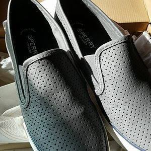 Sperry pier side leather shoes 9.5